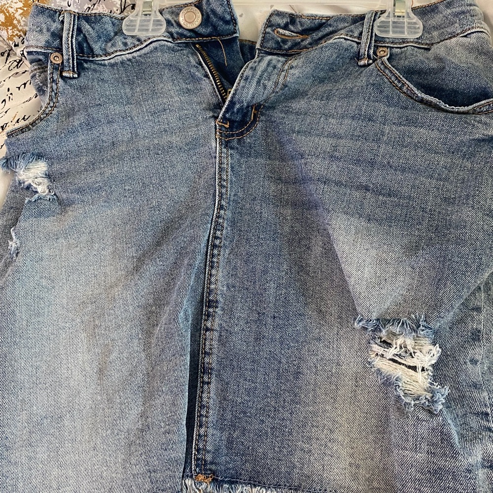 Jean skirt. Size 3/4. Barely worn